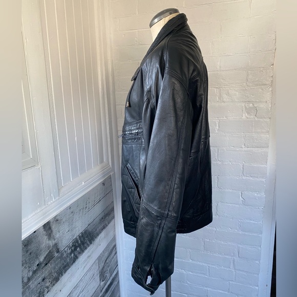 Vintage leather jacket - Picture 4 of 9